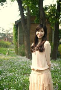 奶茶妹妹现在照片,从青涩校园到时尚辣妈的华丽转身